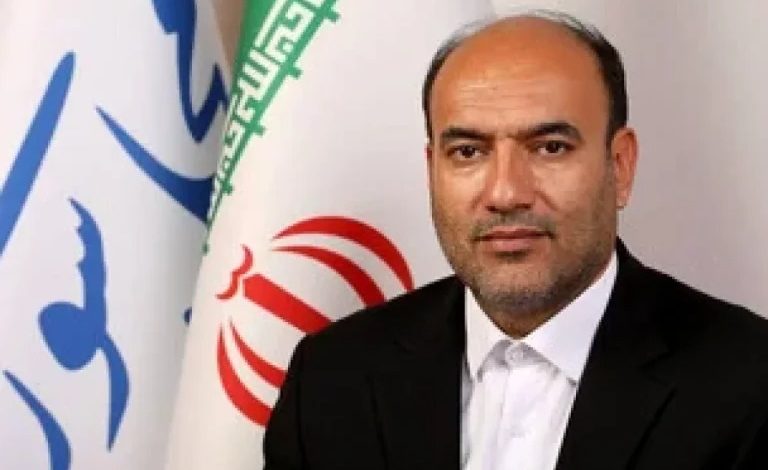 علیرضا نثاری